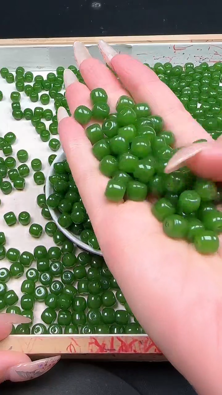 未镶嵌和田玉珠宝半成品碧玉N422卡7*8MM散珠10颗 赠弹力线