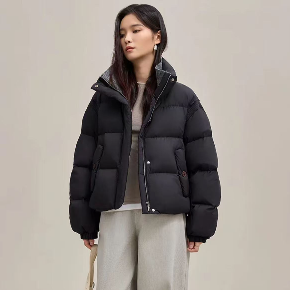 YAYA/鸭鸭短款羽绒服女2025冬季90绒加厚防寒立领外套YE4B620485L