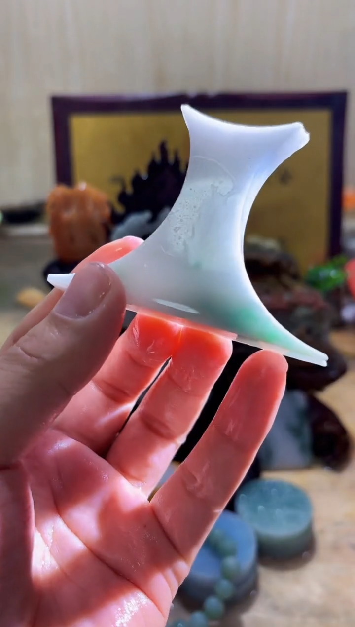 颈饰未镶嵌翡翠A货常星4797