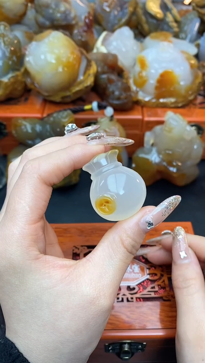 【闪购商品】玛瑙/玉髓珠宝奇石未镶嵌0
