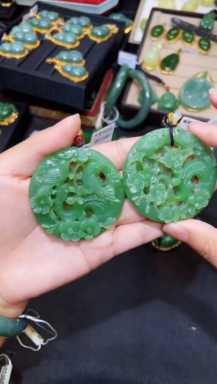 和田玉未镶嵌套链57MM 多样性发一