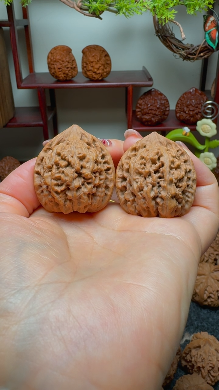 【闪购商品】文玩核桃把件小尺寸王勇35尺