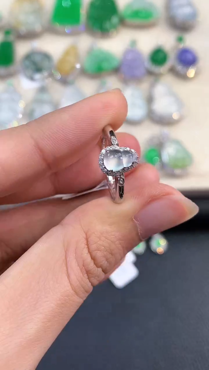 【闪购商品】翡翠戒指18K金镶嵌B49   多样性一件发货