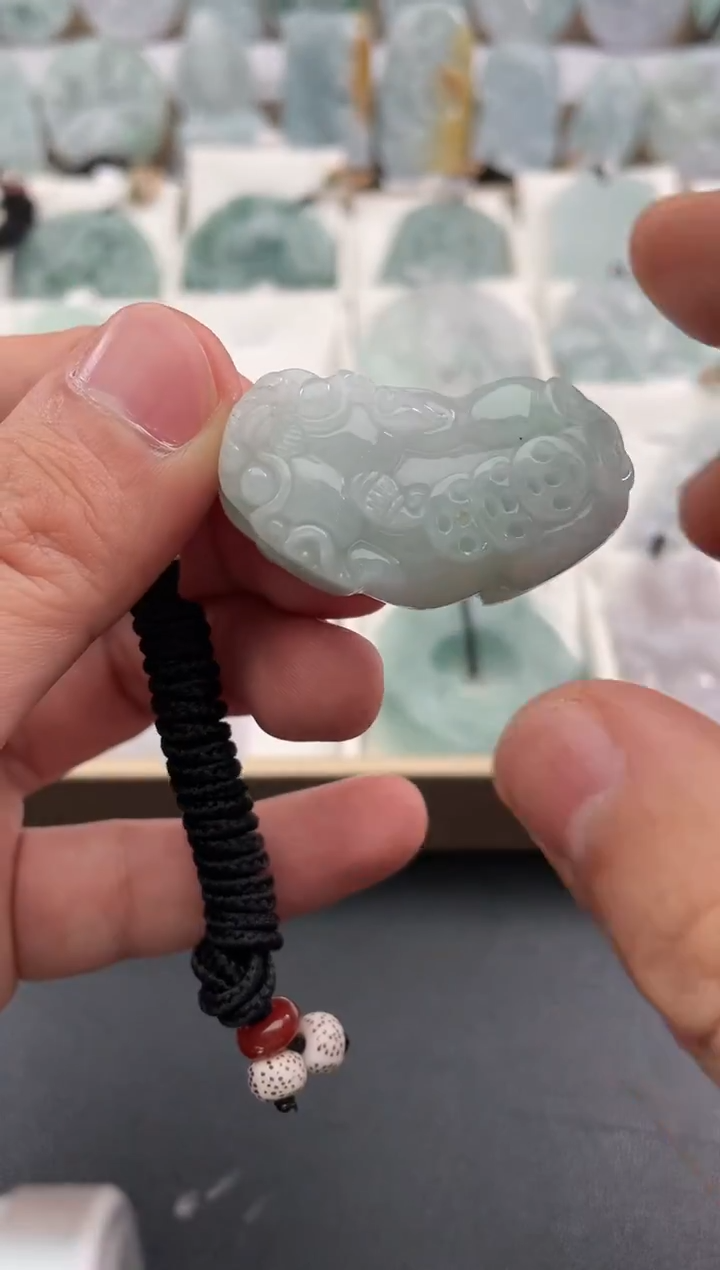 颈饰未镶嵌翡翠26/01/02/46