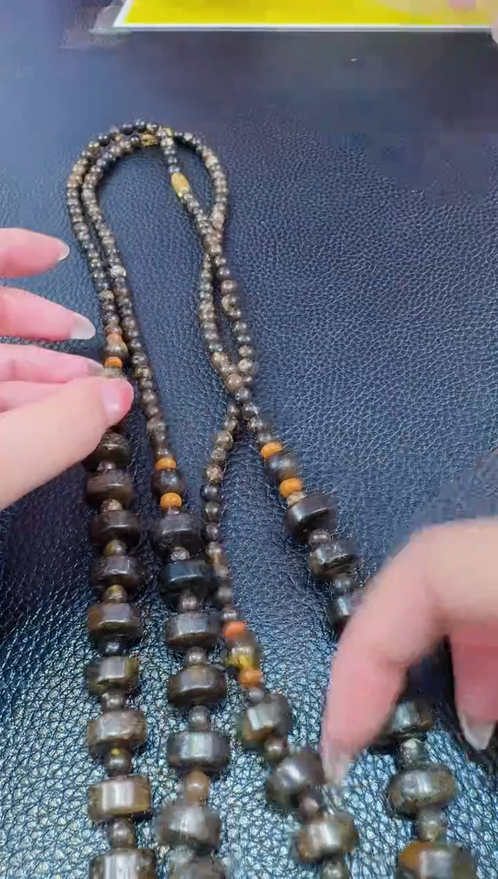 【闪购商品】琥珀裸石未镶嵌项链-多样性发货只发一件