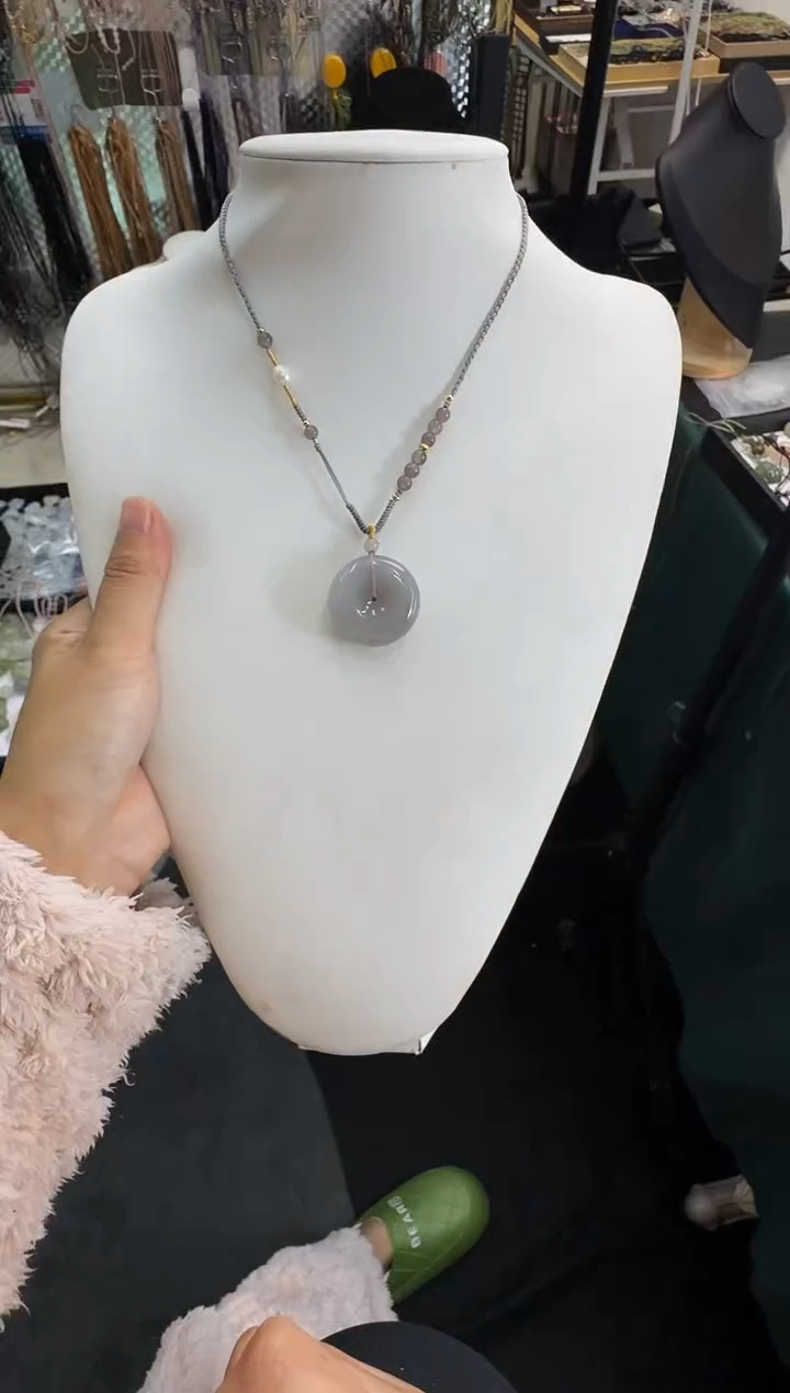 【闪购商品】和田玉颈饰未镶嵌30烟紫平安扣