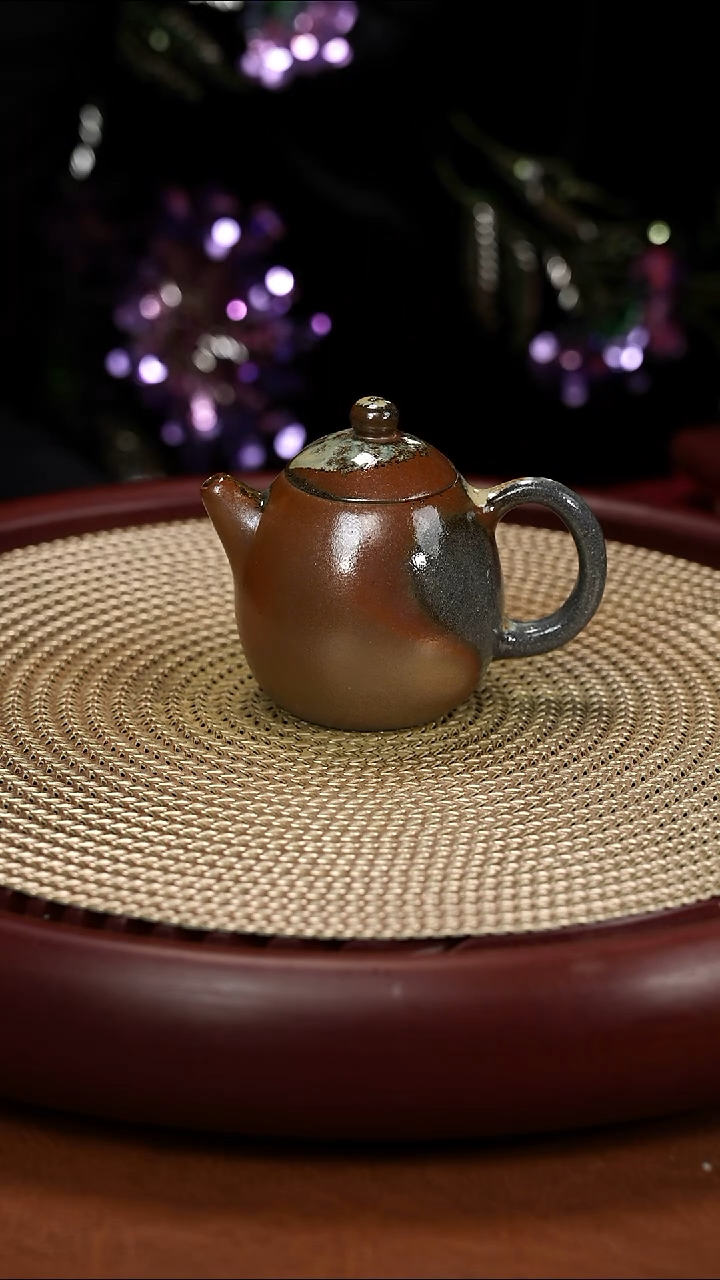 茶壶紫砂顾依萍 