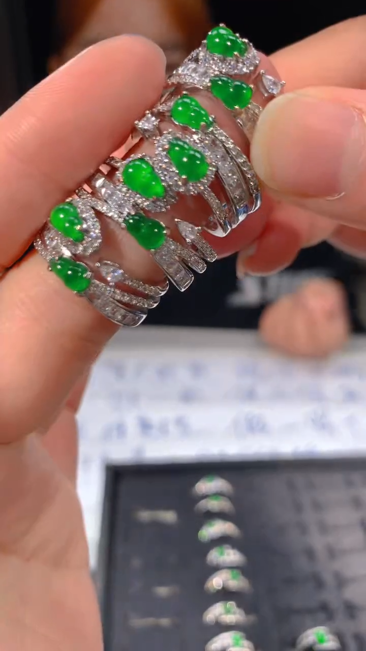 【闪购商品】定制翡翠未镶嵌13多样性发货（发其一）