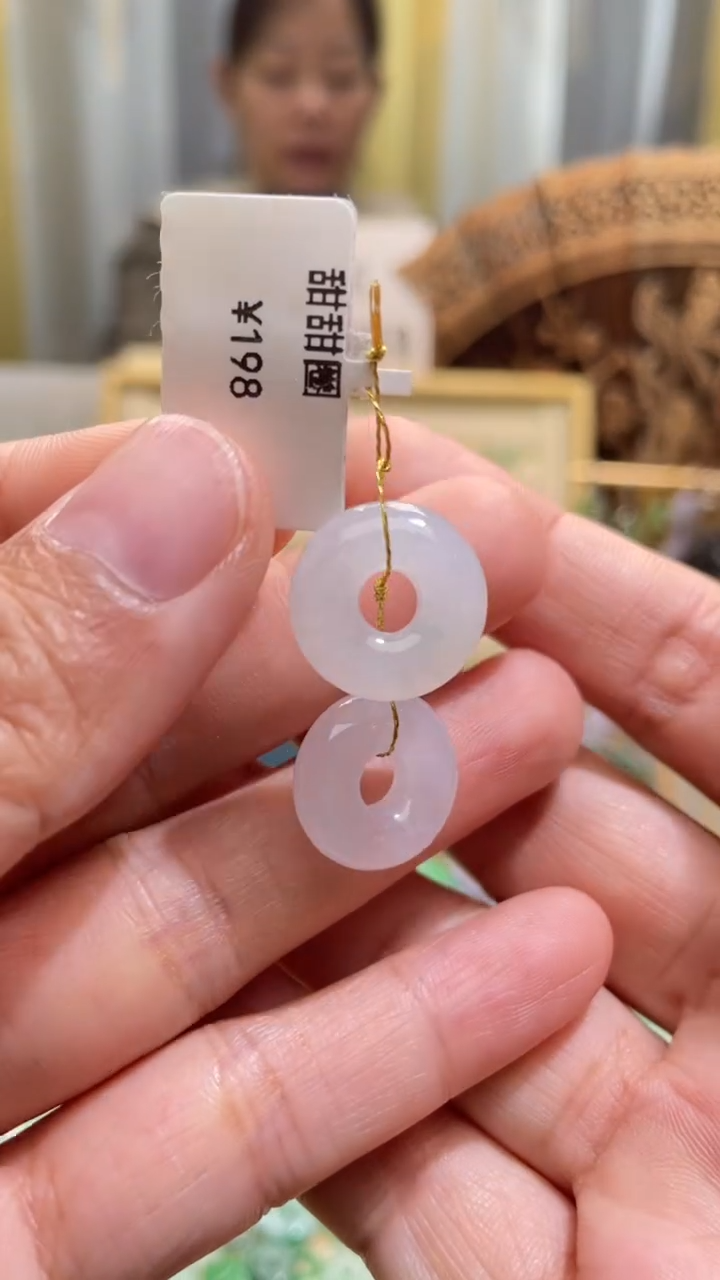 颈饰未镶嵌翡翠甜甜圈一对