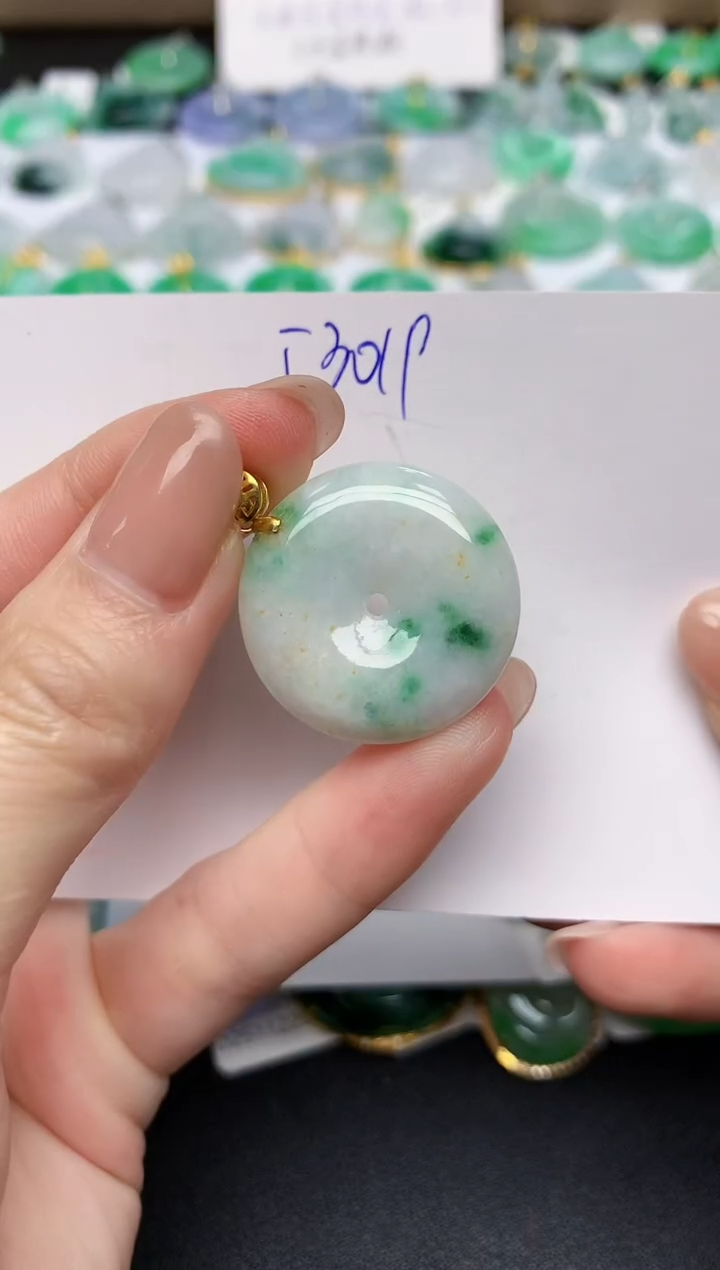 颈饰未镶嵌翡翠天然缅甸A货翡翠百元以上9元证书费自理