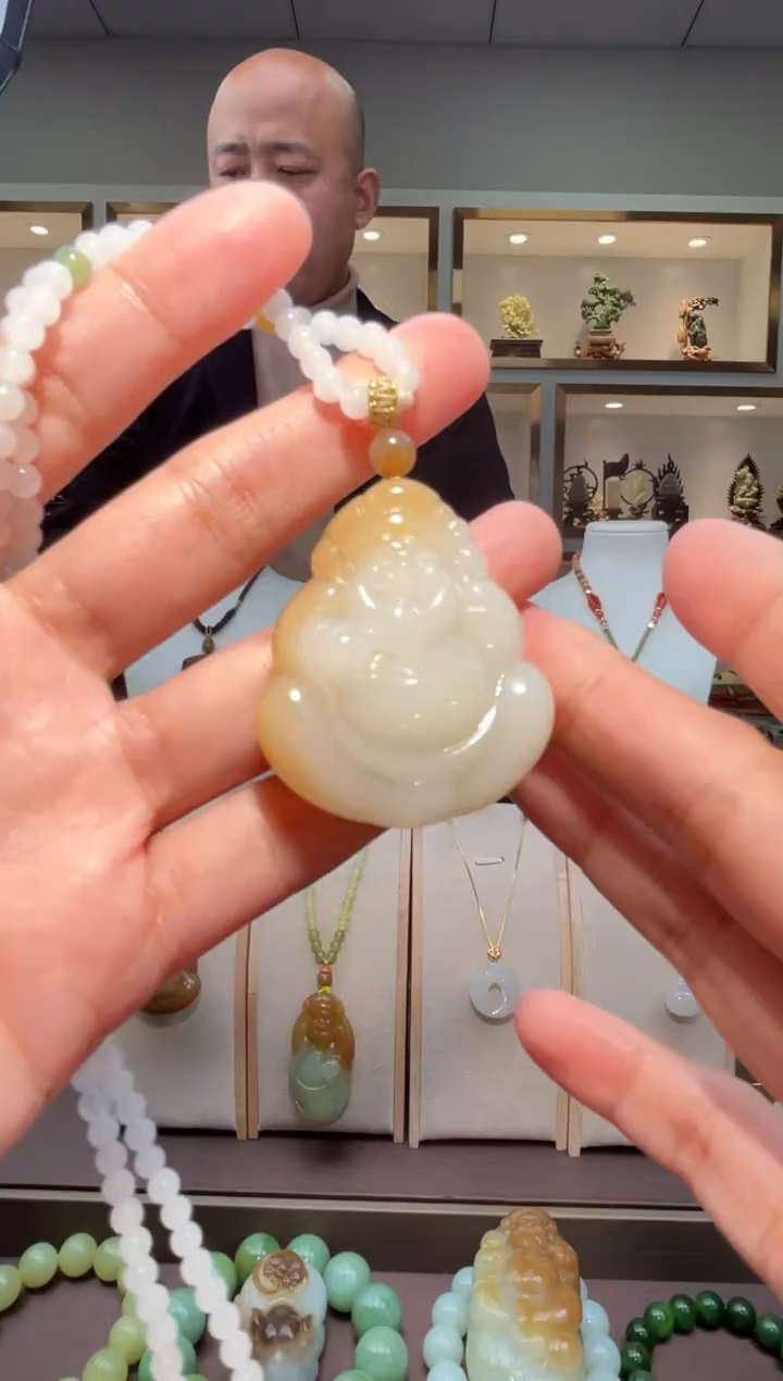 颈饰未镶嵌和田玉苏