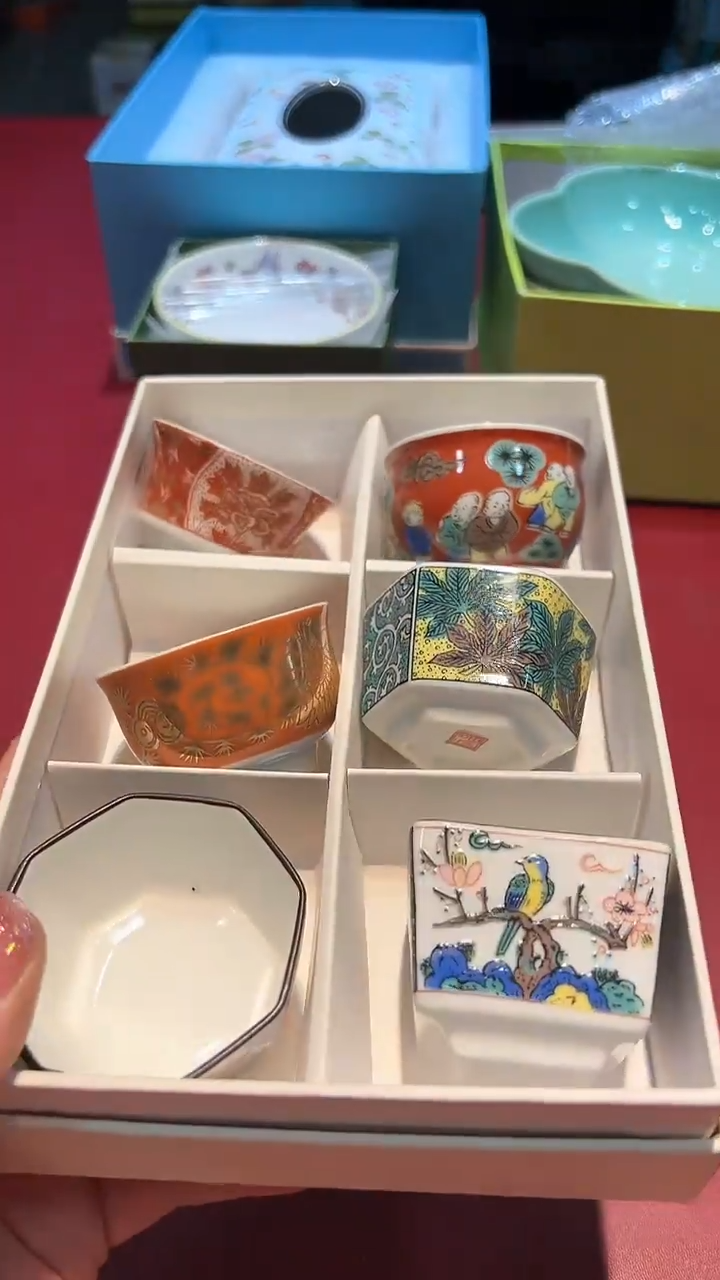 【闪购商品】瓷片锅碗瓢盆一件不剩