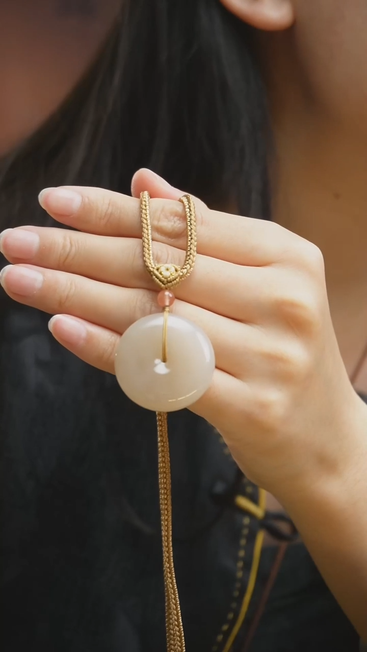 颈饰未镶嵌和田玉M15