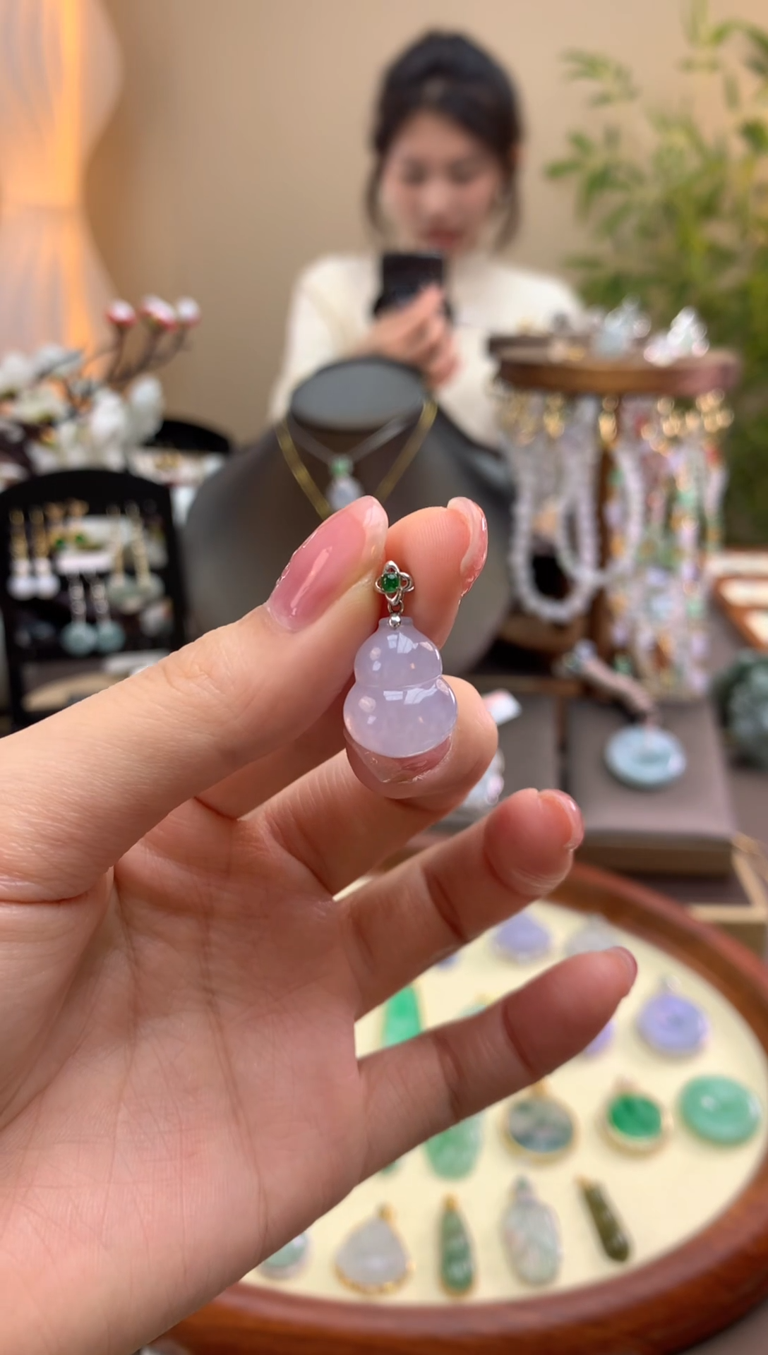 【闪购商品】翡翠颈饰未镶嵌葫芦