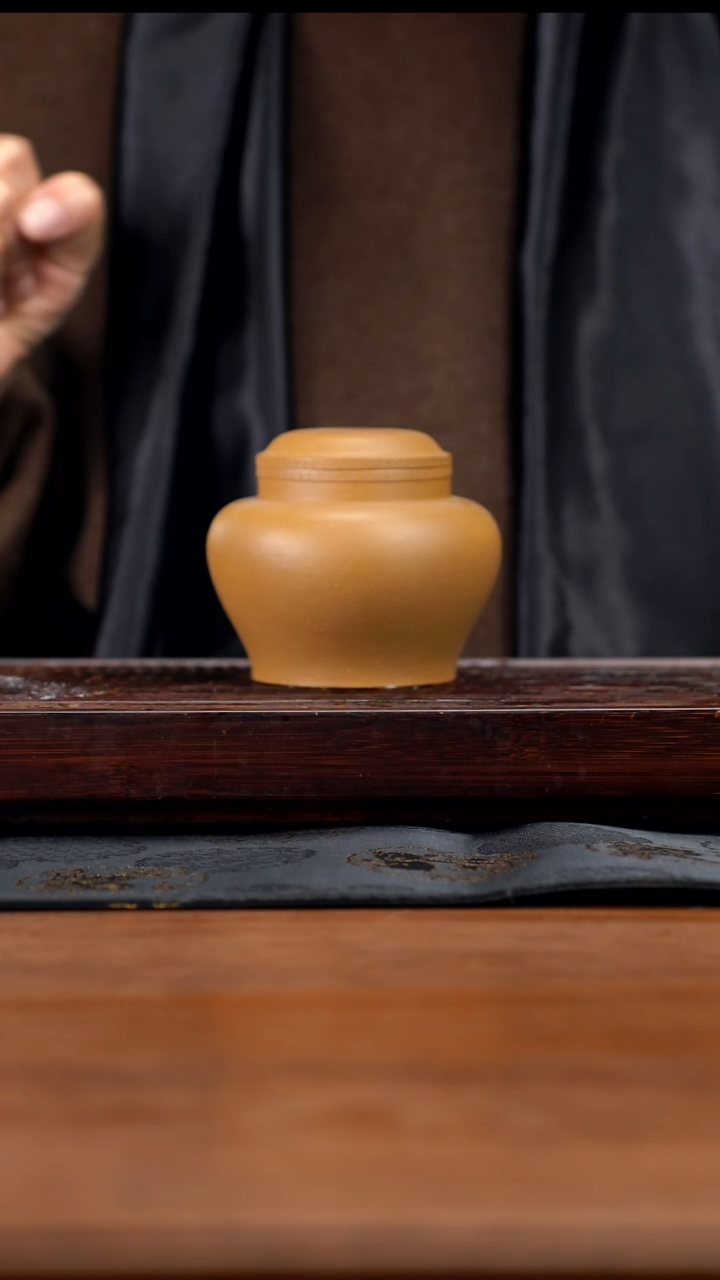 【闪购商品】紫砂茶壶黄龙山原矿本山段泥醒茶罐15