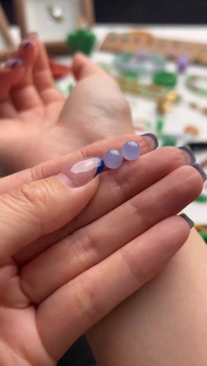 定制翡翠未镶嵌紫圆珠一对9800