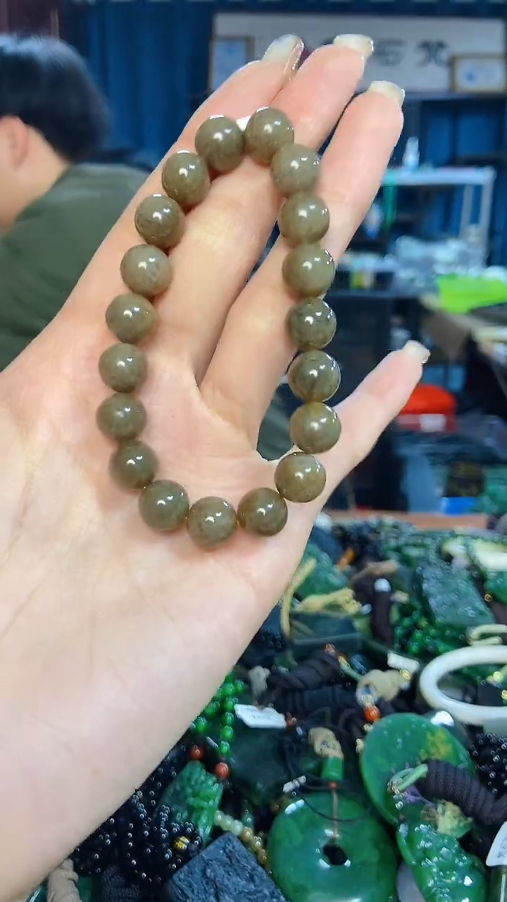 未镶嵌和田玉挂件1