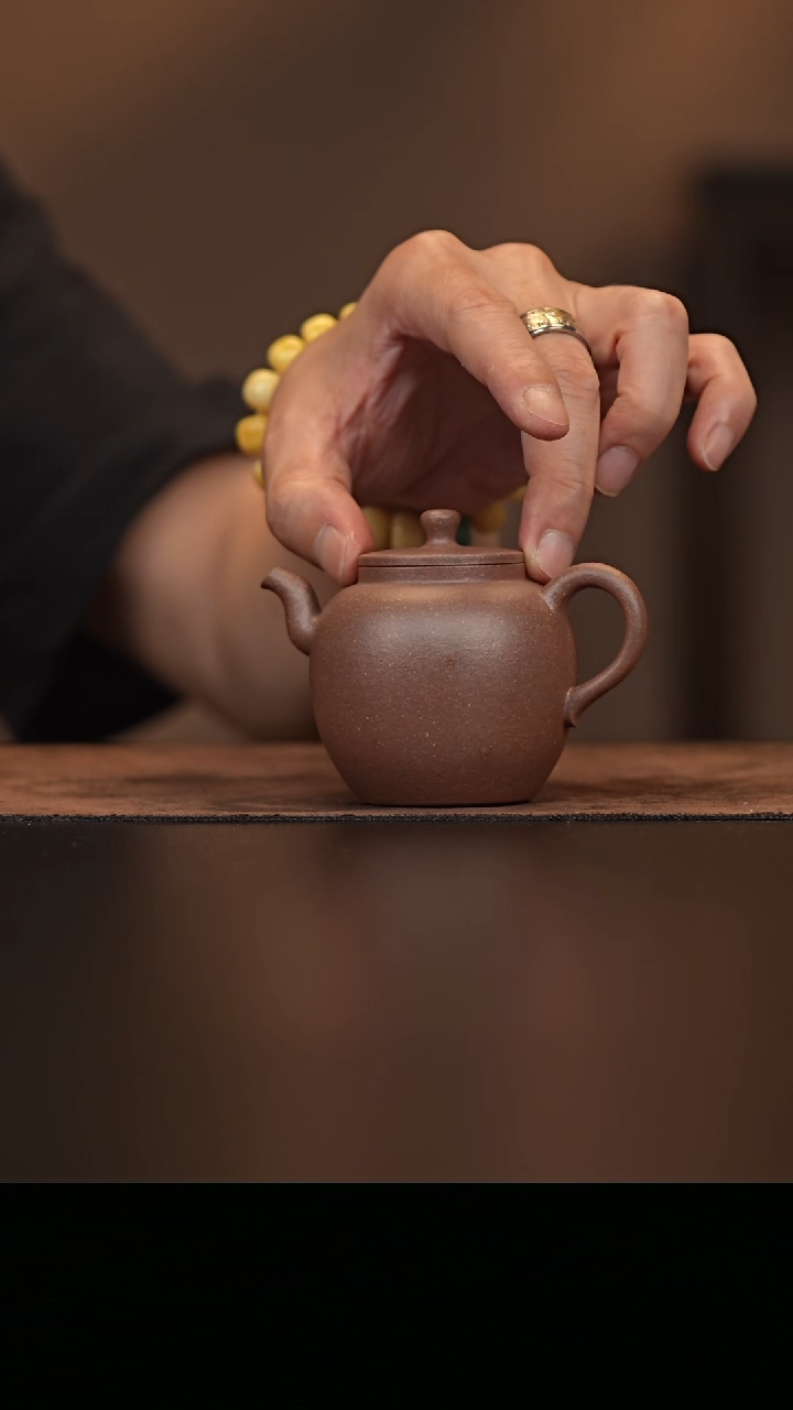 允禾斋 紫砂壶  宝珠 桃花泥