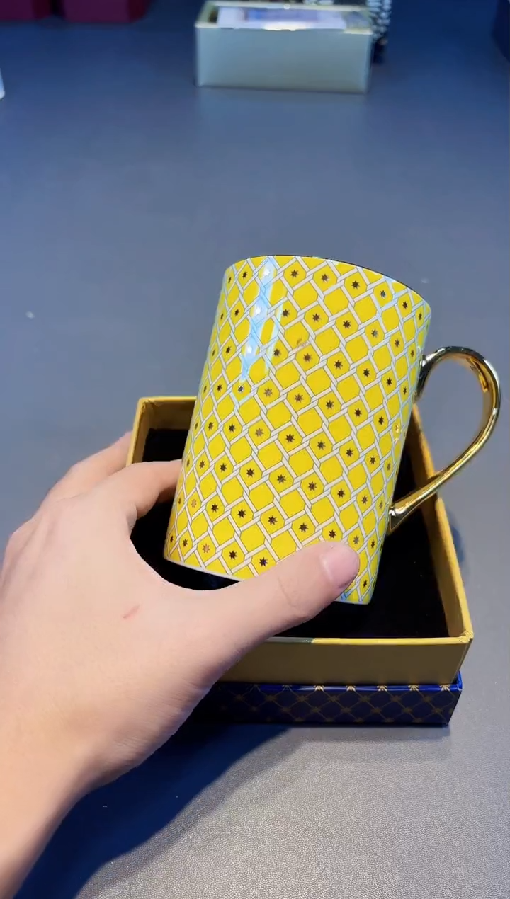 【闪购商品】瓷片新号开播啦全场福利保正保真