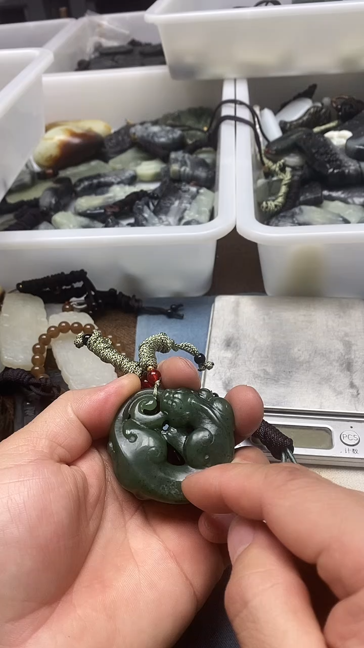 吊坠(不含链)未镶嵌和田玉1