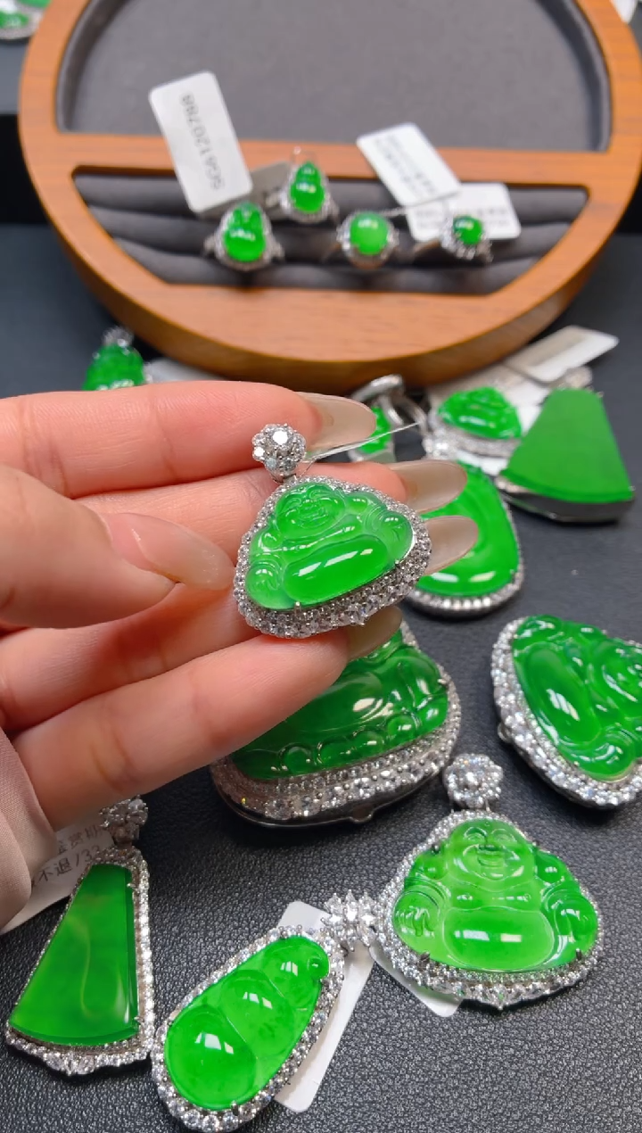 吊坠(不含链)银S925镶嵌翡翠1