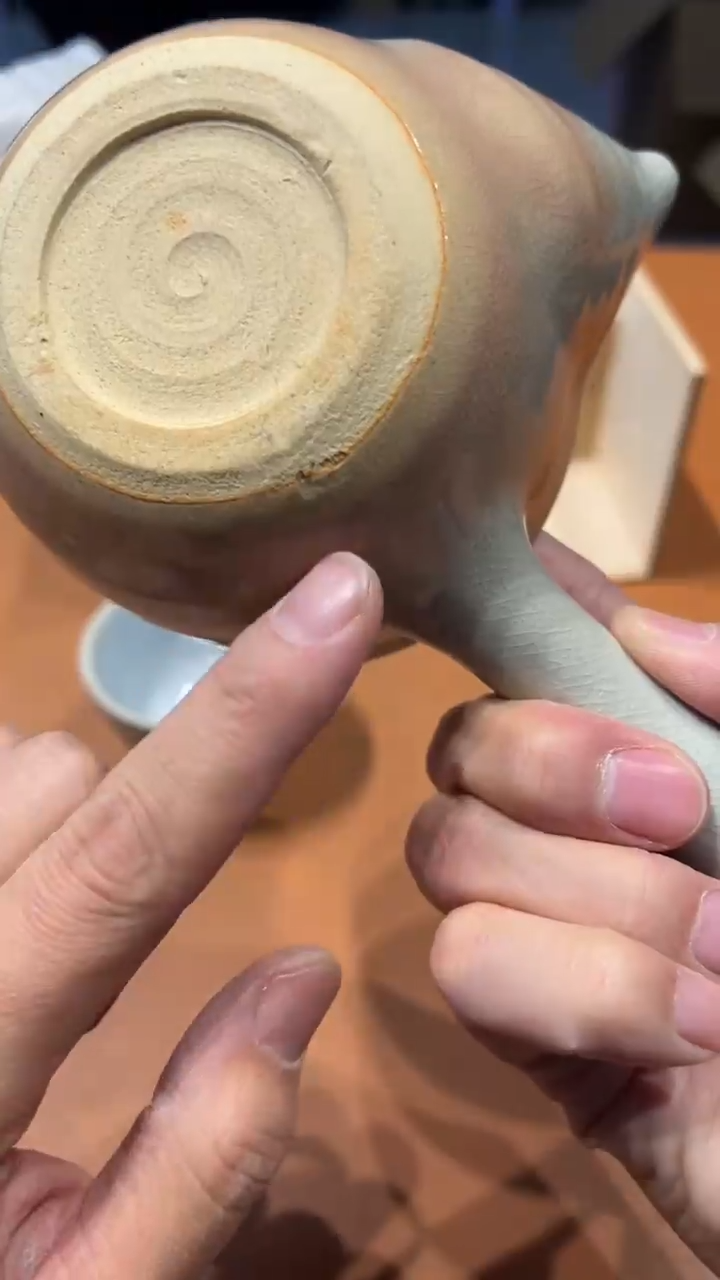 米****师阿达西日瓷摆件957