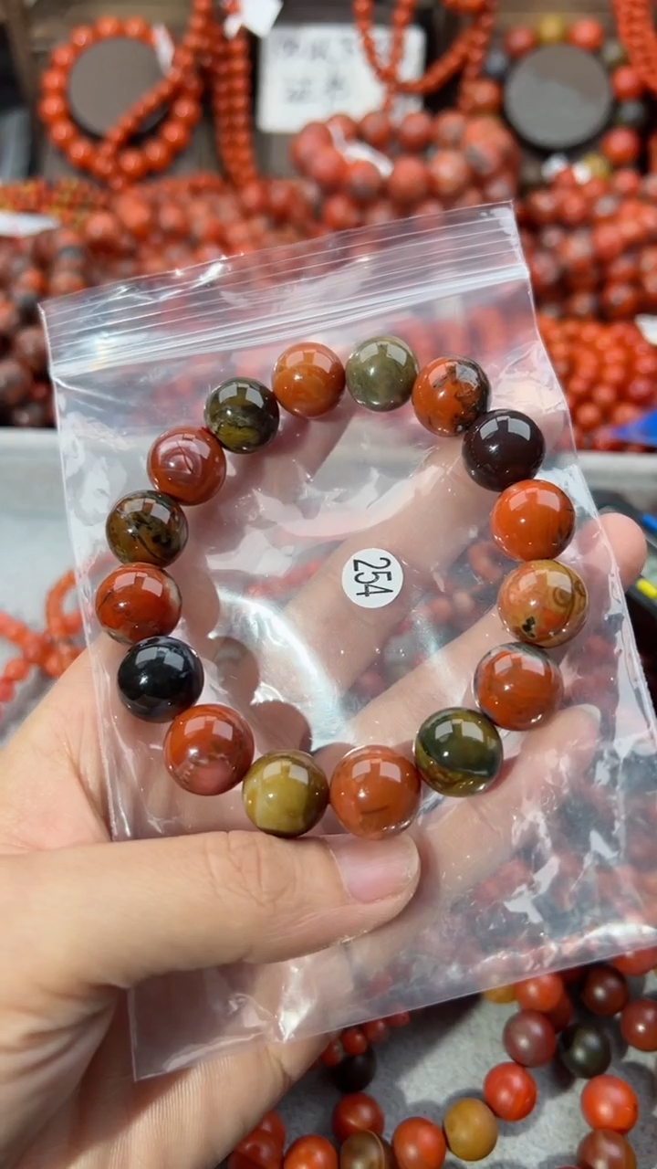 【闪购商品】南红玛瑙手串未镶嵌13+