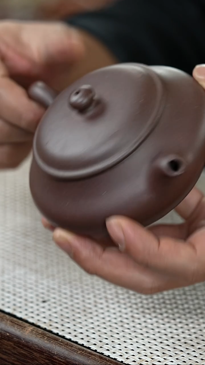 【闪购商品】紫砂茶壶@@AH6974陈小平明炉