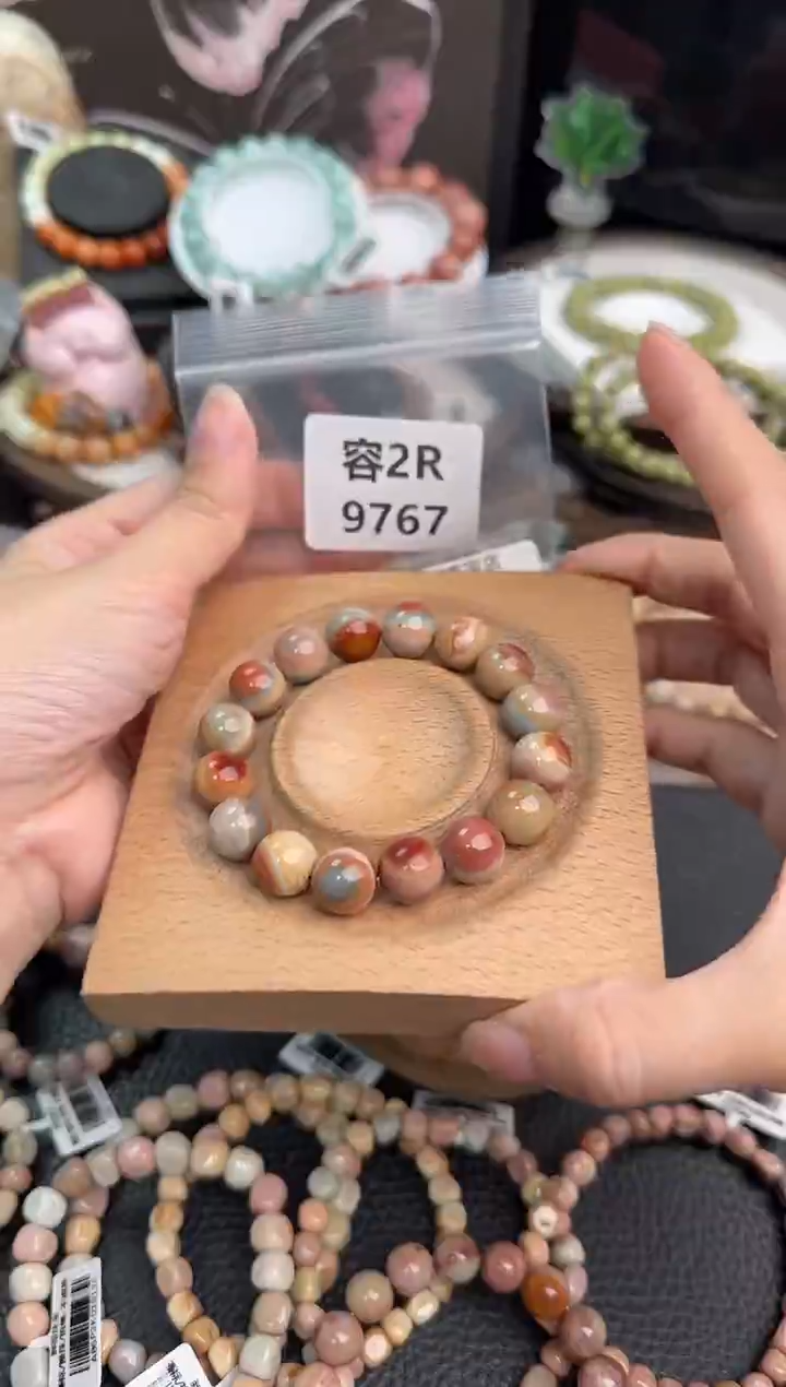 未镶嵌手链石英质玉愛****，2R9767