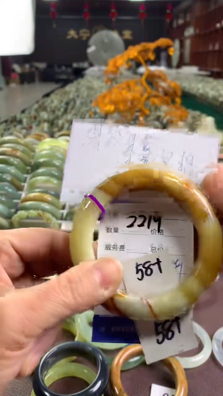 未镶嵌蛇纹石玉手镯2219