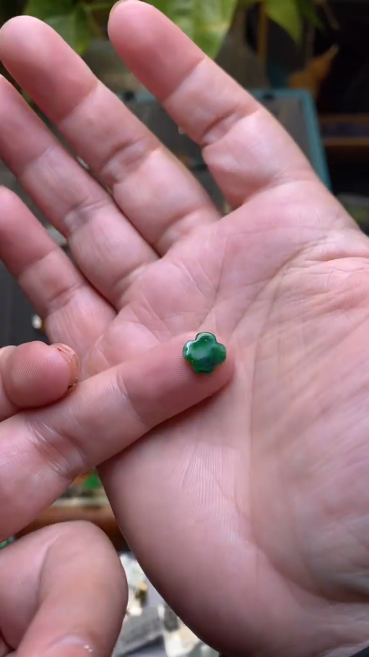 颈饰未镶嵌翡翠净货39241