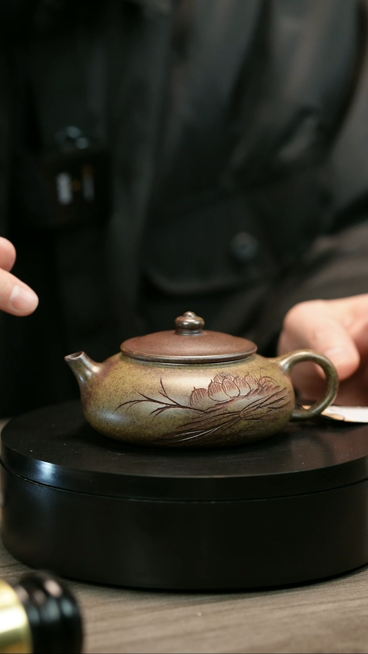 茶壶紫砂M****tH2028李琴柴烧莲花寒江