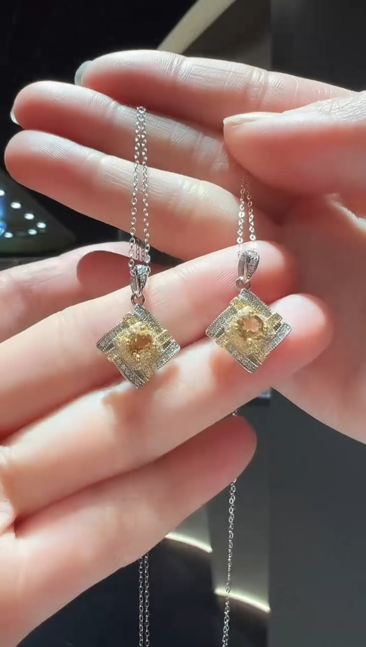 【闪购商品】水晶吊坠(赠链)银S925镶嵌3】多样性发其一