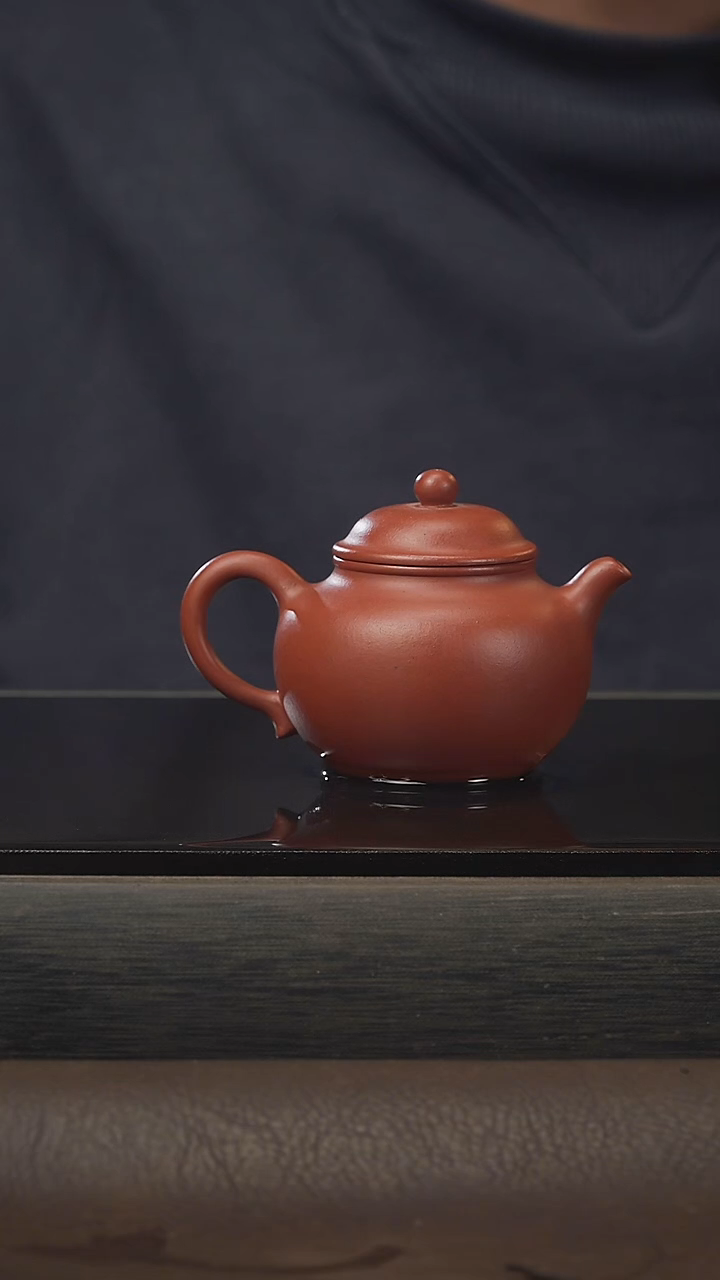 茶壶紫砂朱泥小莲子130毫升