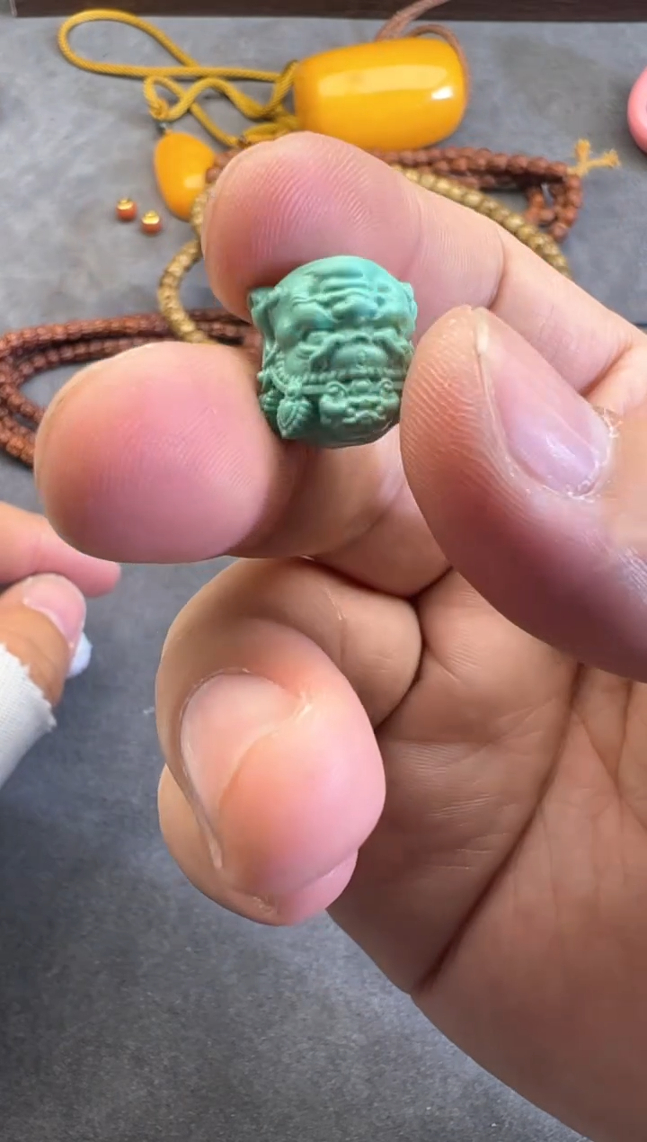 【闪购商品】绿松石颈饰合金绿松石珠子1