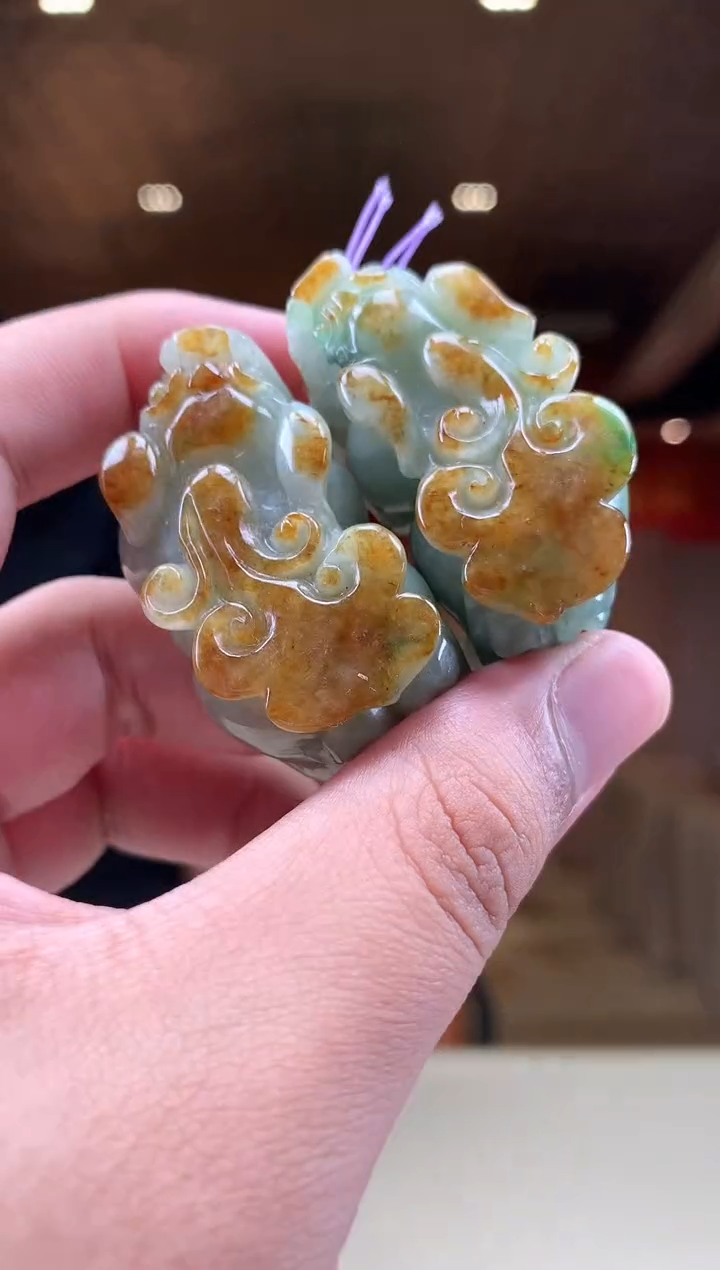 【闪购商品】定制翡翠未镶嵌           *718一对