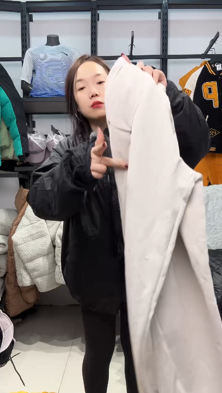 2687闪购编码 Nike/Joedan运动卫衣裤以直播间过款为准 尺码·M