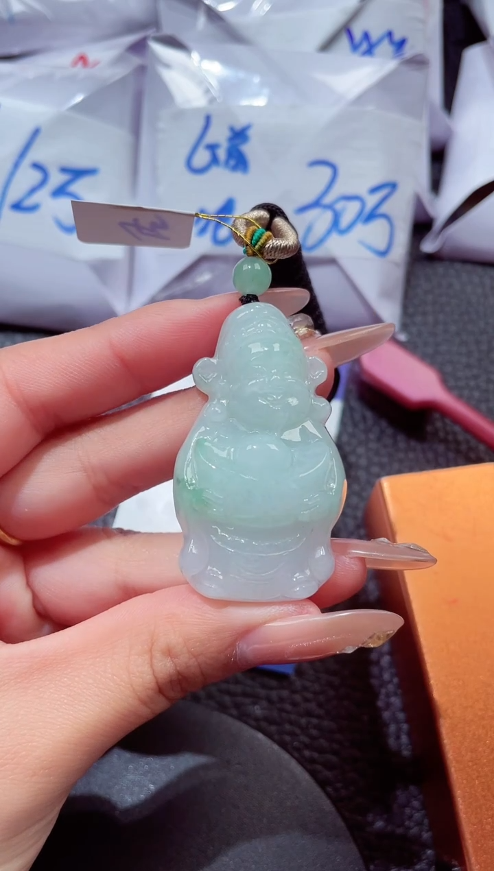 颈饰未镶嵌翡翠888