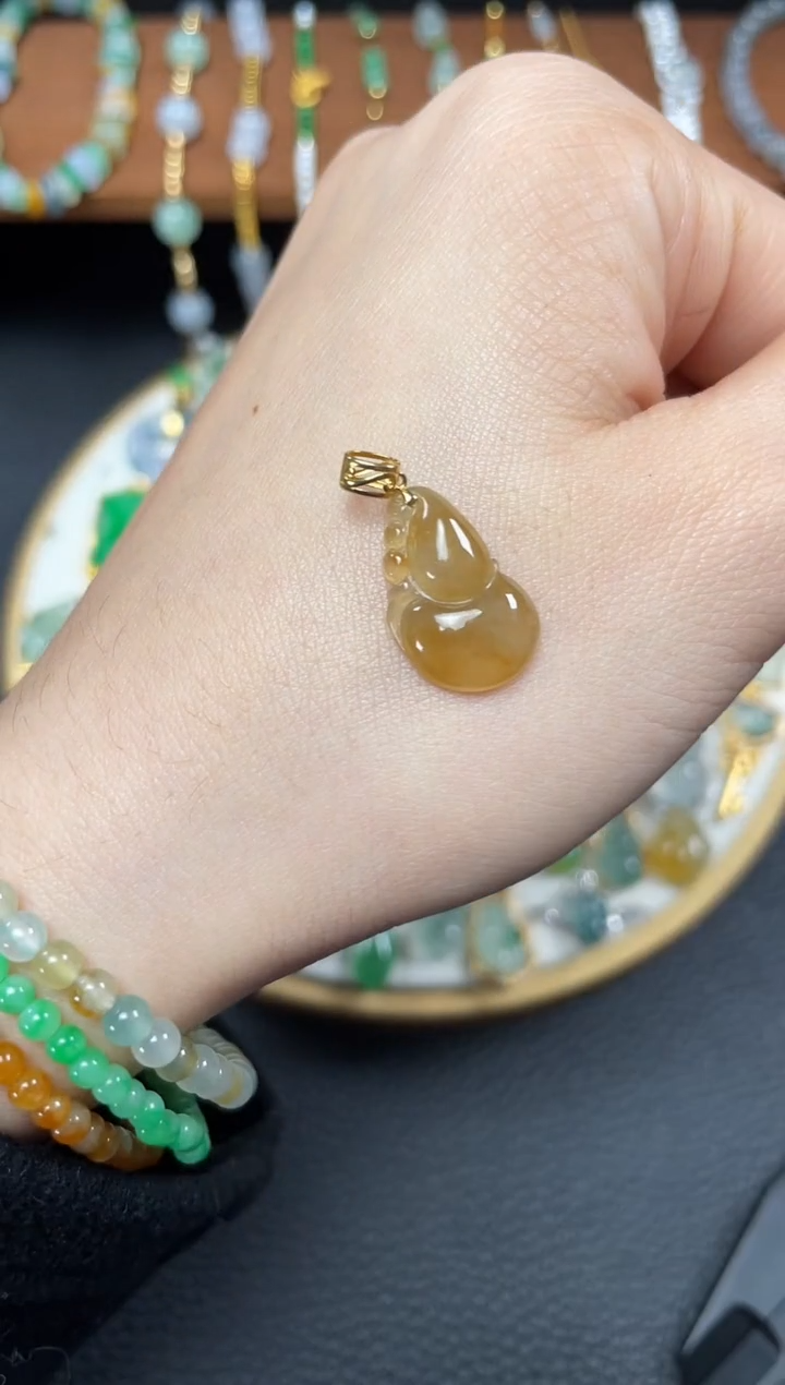 【闪购商品】翡翠吊坠(不含链)18K金镶嵌一个  JK257