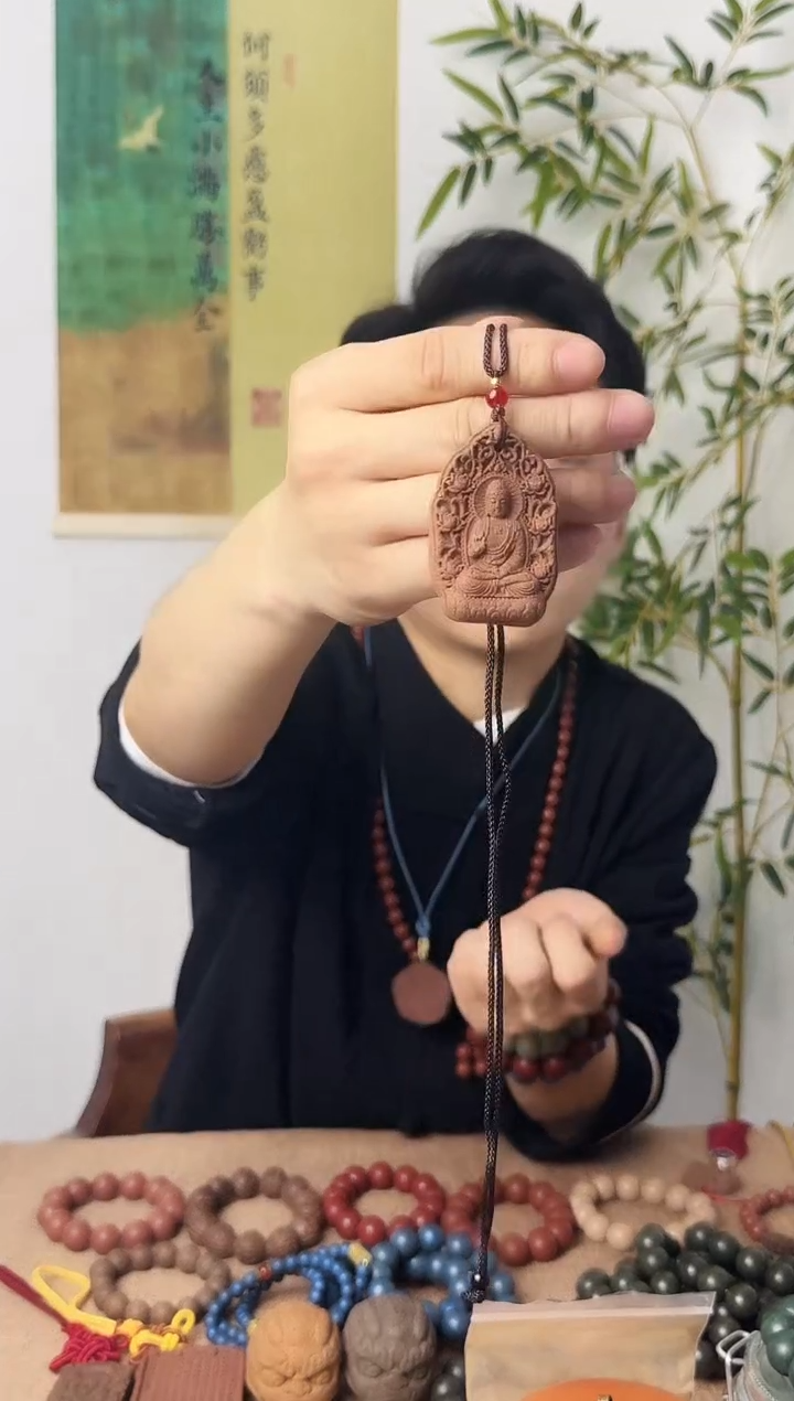 【闪购商品】【佛牌玫瑰香方】千手观音