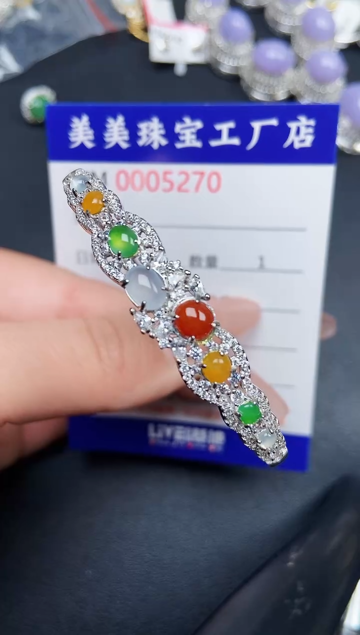 【闪购商品】翡翠颈饰银S925镶嵌5270