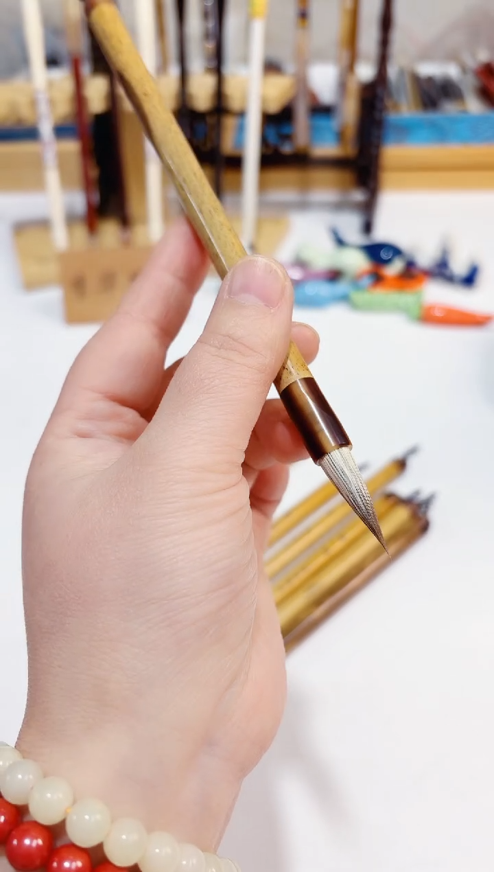 黎明 天然凤眼花竹雪狐寸楷毛笔1支 出锋2.5 口径0.8