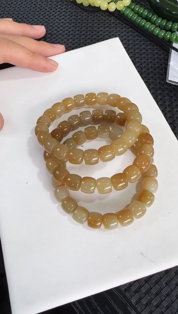【闪购商品】和田玉手串未镶嵌且末糖多样性发一