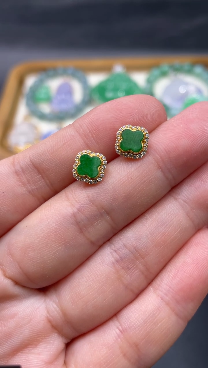 【闪购商品】翡翠耳饰18K金镶嵌98.........