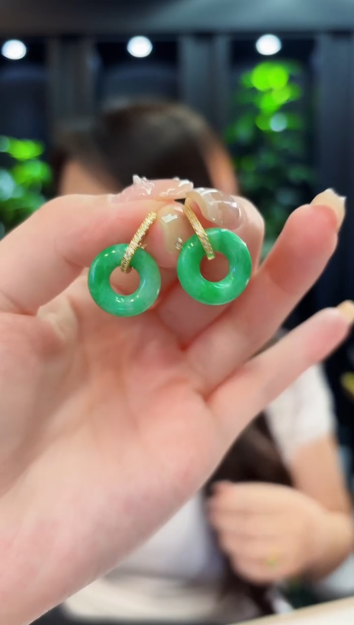 翡翠未镶嵌耳饰 含小耳包/多样性发货/一对