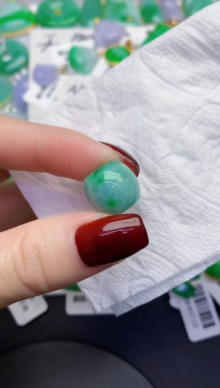 颈饰未镶嵌翡翠缅甸天然翡翠A货