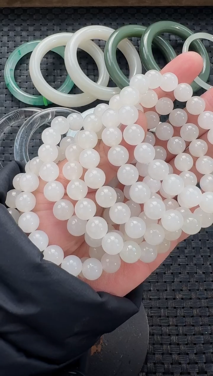 颈饰未镶嵌和田玉10mm手串（多样性发货拍一发一）