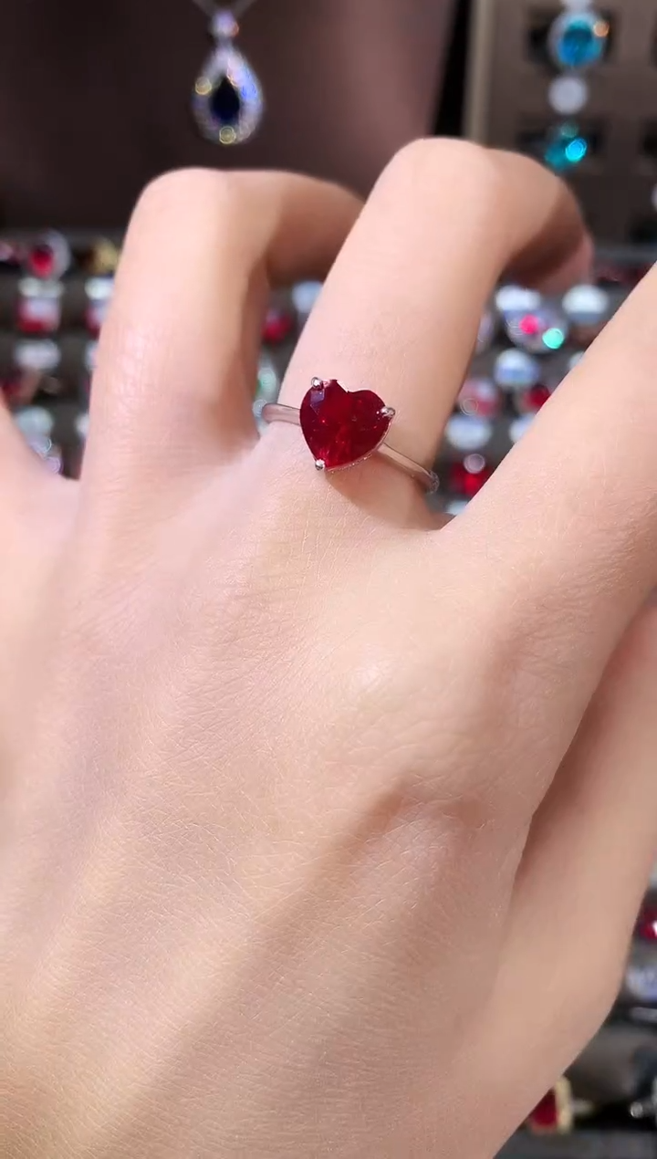 银S925镶嵌戒指红宝石8银