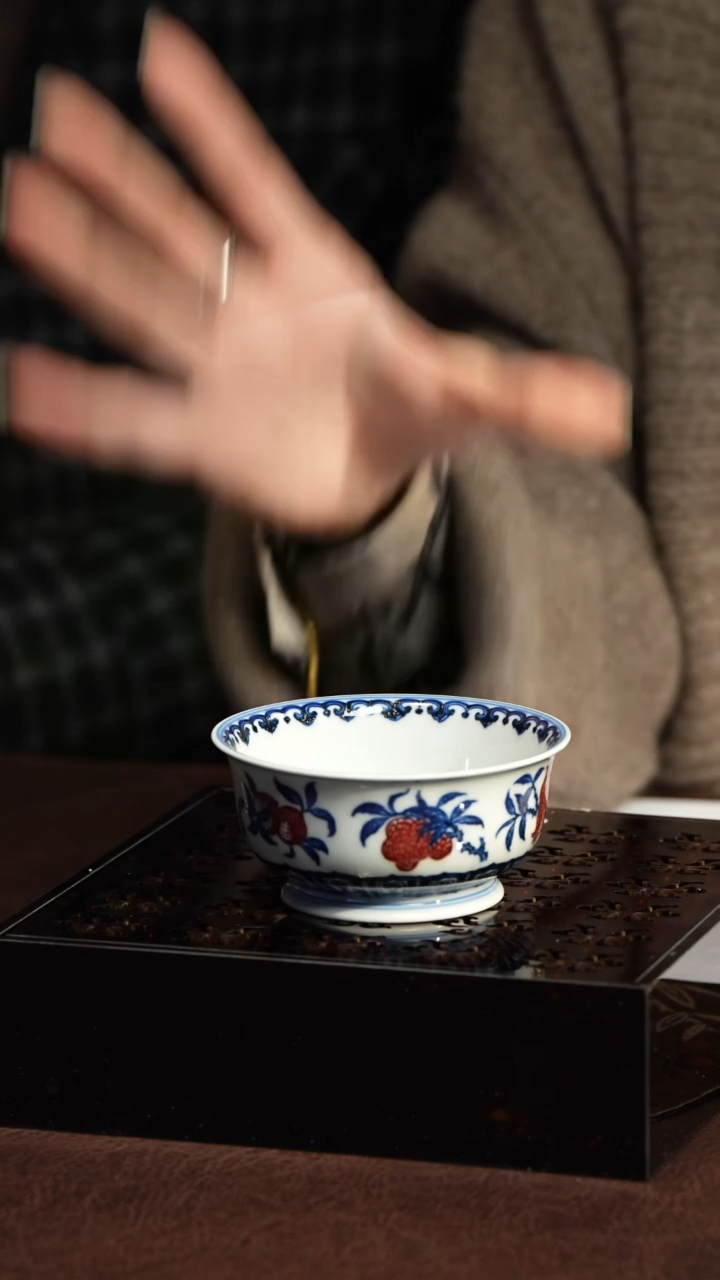 【闪购商品】S永明尚玩鹦鹉啄金桃尊杯