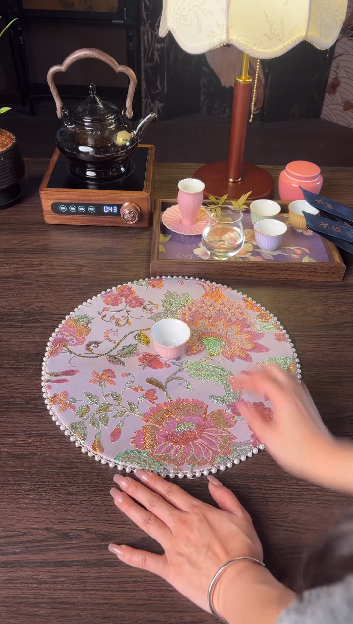 香云纱      茶席